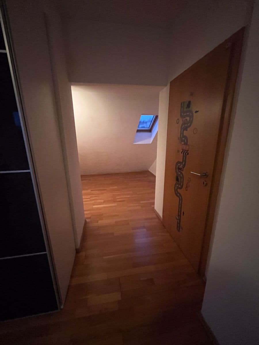 Pronájem bytu 2+kk 75 m², Táborská, Praha, Praha Pronájem bytu 2+kk 75 m², Táborská, Praha, Praha