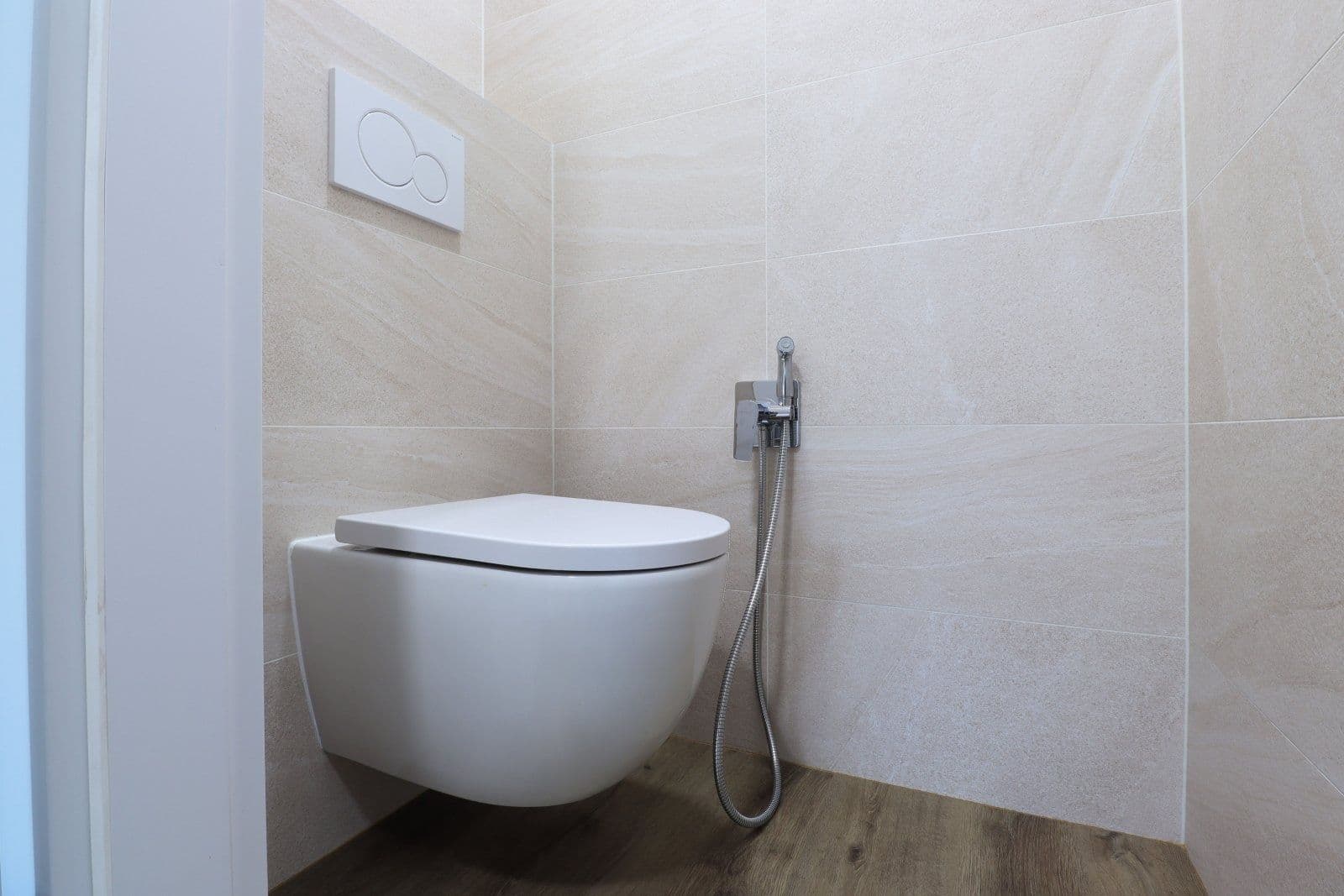 Pronájem bytu 3+kk 78 m², Ohradní, Praha, Praha Pronájem bytu 3+kk 78 m², Ohradní, Praha, Praha