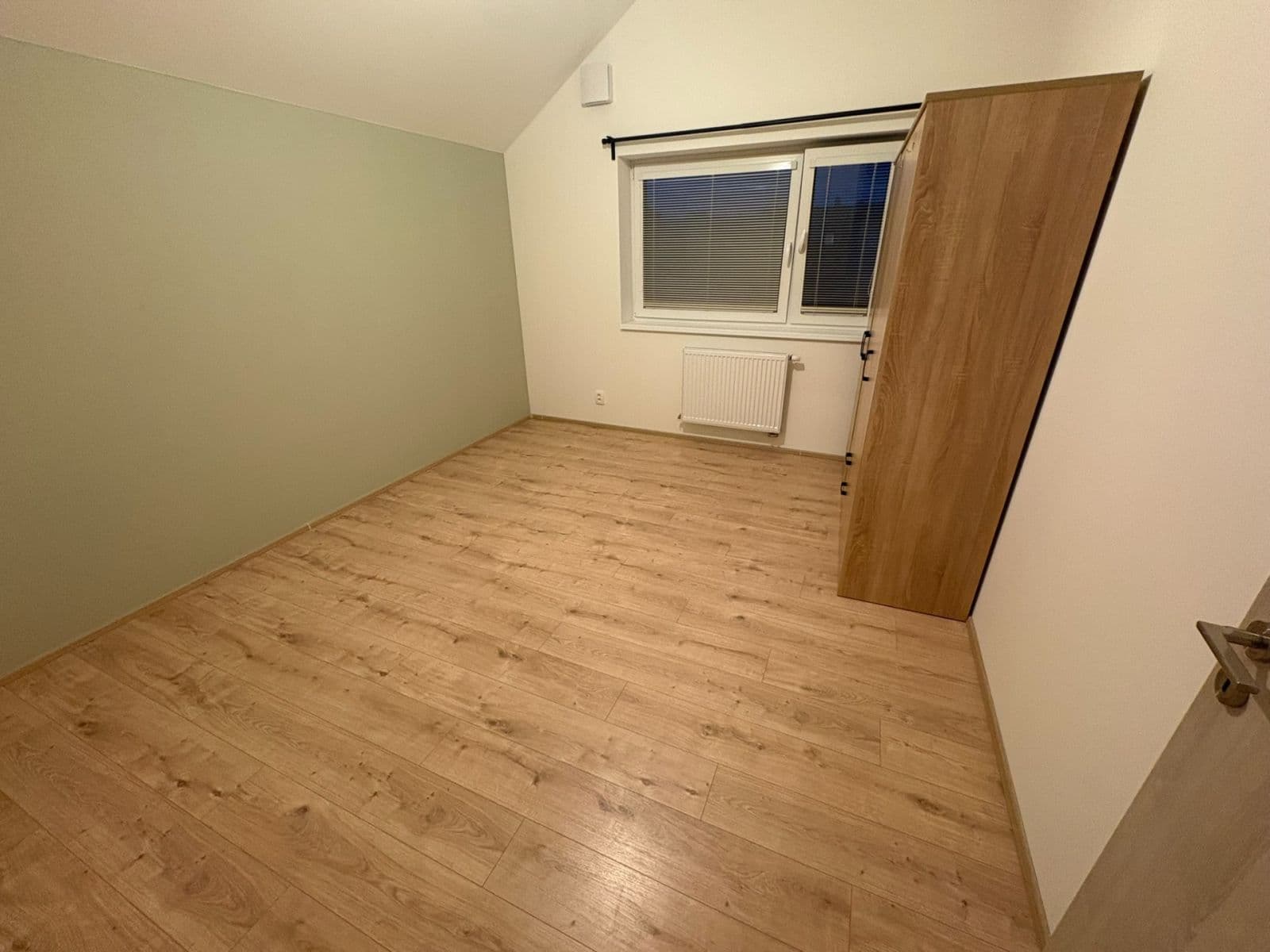 Pronájem bytu 3+kk 80 m², Ve Dvojích, Jiříkovice, Jihomoravský kraj Pronájem bytu 3+kk 80 m², Ve Dvojích, Jiříkovice, Jihomoravský kraj