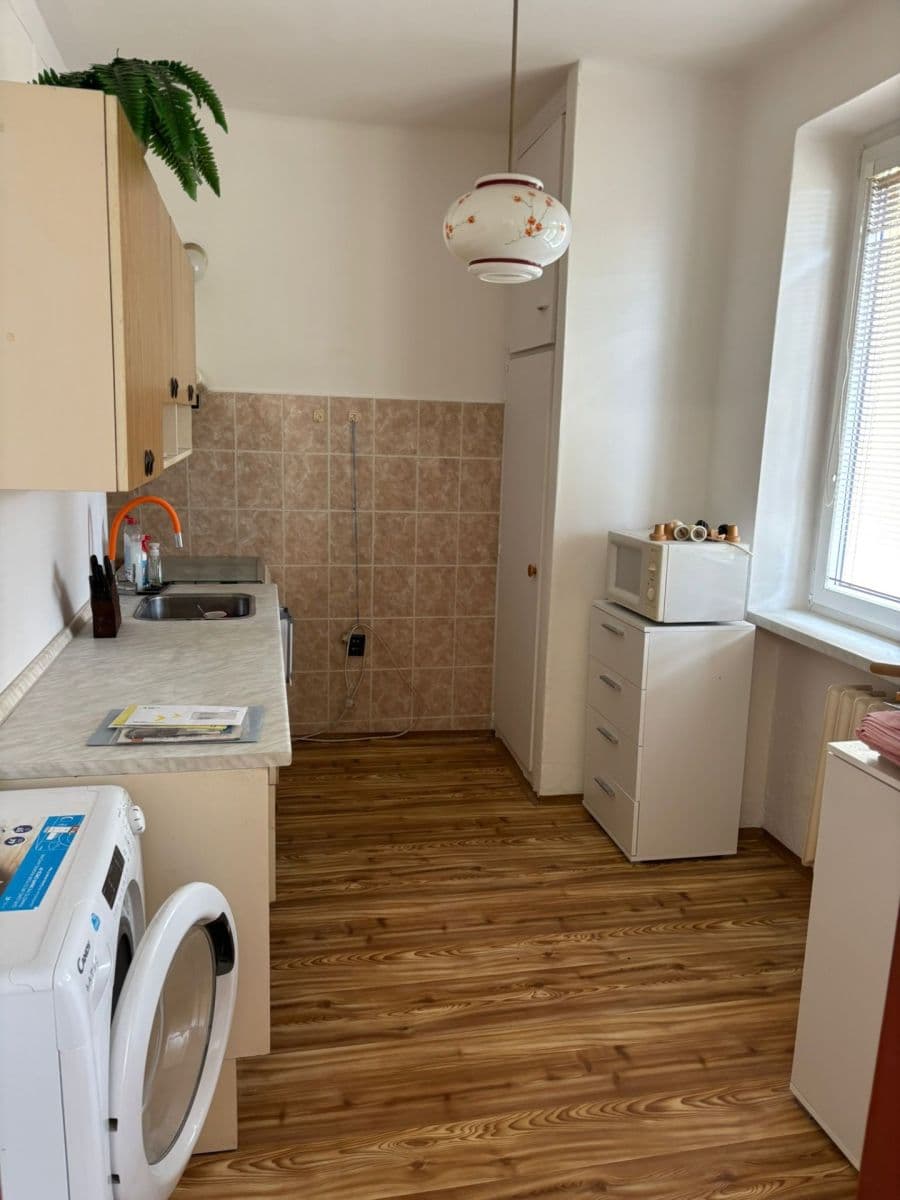 Pronájem bytu 2+1 54 m², Masarykova, Ústí nad Labem, Ústecký kraj Pronájem bytu 2+1 54 m², Masarykova, Ústí nad Labem, Ústecký kraj