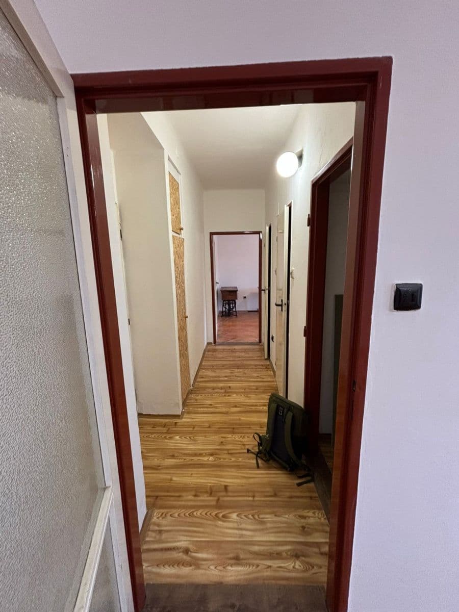 Pronájem bytu 2+1 54 m², Masarykova, Ústí nad Labem, Ústecký kraj Pronájem bytu 2+1 54 m², Masarykova, Ústí nad Labem, Ústecký kraj