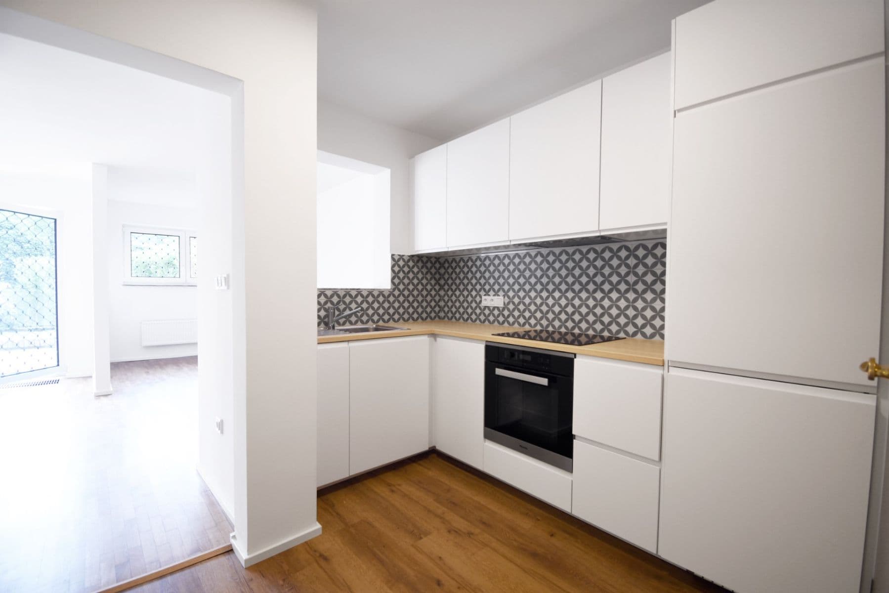 Prodej bytu 1+kk 44 m², U Vojanky, Praha, Praha Prodej bytu 1+kk 44 m², U Vojanky, Praha, Praha