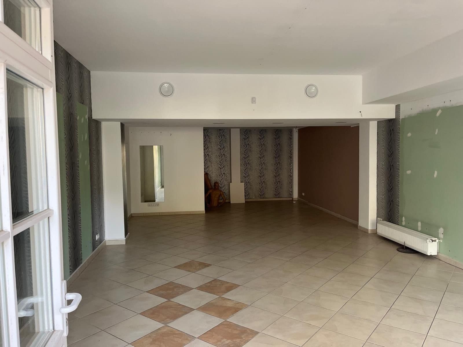 Prodej bytu 3+kk 301 m², Zámecký vrch, Karlovy Vary, Karlovarský kraj Prodej bytu 3+kk 301 m², Zámecký vrch, Karlovy Vary, Karlovarský kraj