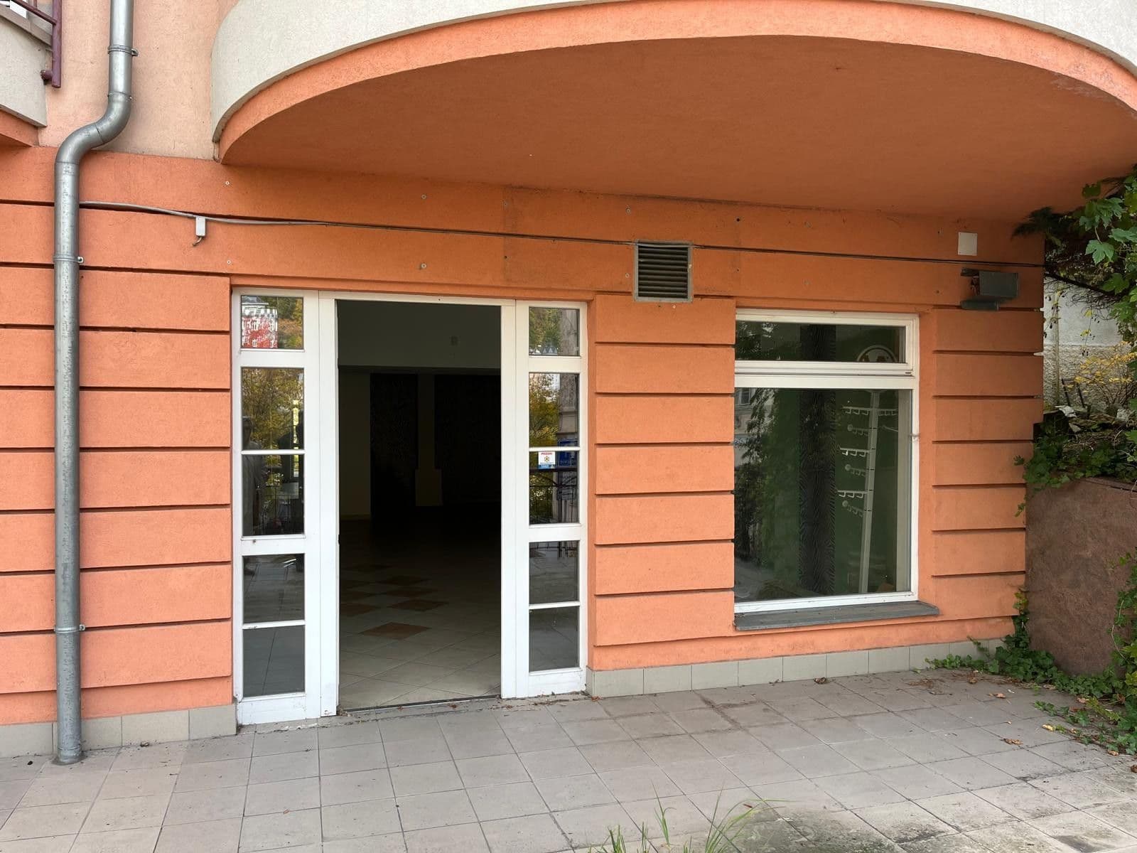 Prodej bytu 3+kk 301 m², Zámecký vrch, Karlovy Vary, Karlovarský kraj Prodej bytu 3+kk 301 m², Zámecký vrch, Karlovy Vary, Karlovarský kraj