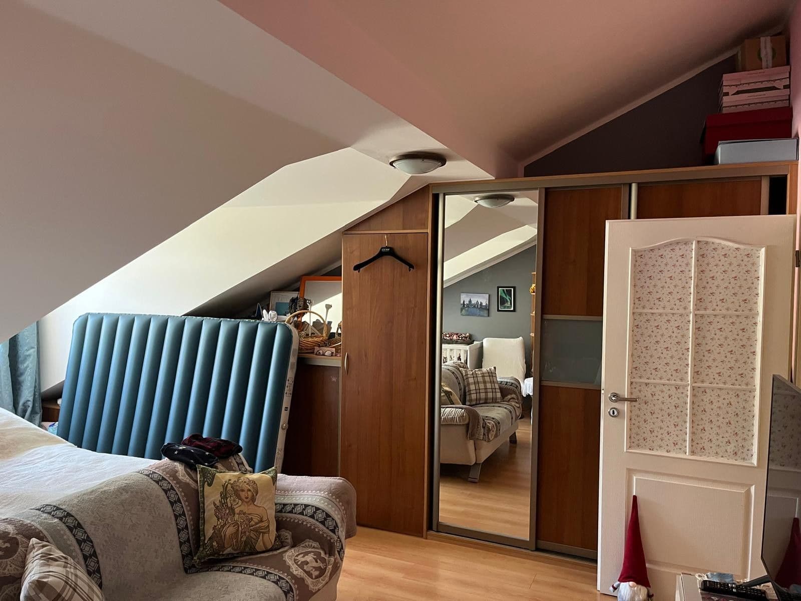 Prodej bytu 3+kk 301 m², Zámecký vrch, Karlovy Vary, Karlovarský kraj Prodej bytu 3+kk 301 m², Zámecký vrch, Karlovy Vary, Karlovarský kraj