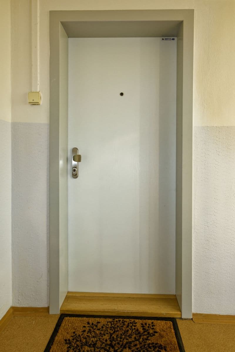 Pronájem bytu 3+1 67 m², K Lipám, Praha, Praha Pronájem bytu 3+1 67 m², K Lipám, Praha, Praha