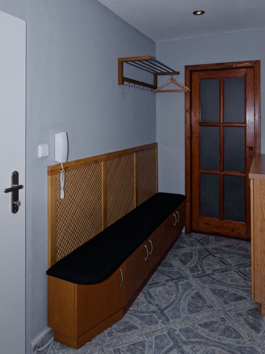 Pronájem bytu 3+1 67 m², K Lipám, Praha, Praha Pronájem bytu 3+1 67 m², K Lipám, Praha, Praha