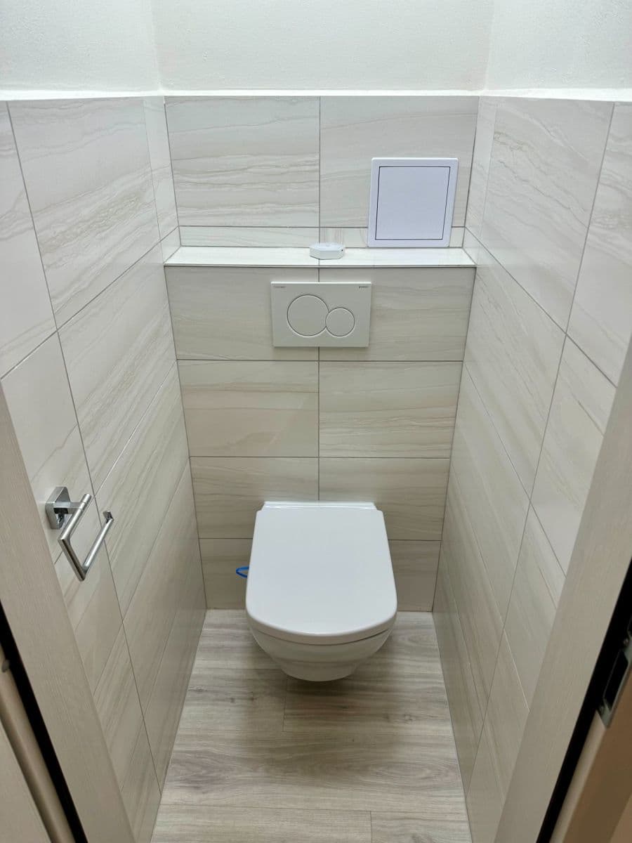 Pronájem bytu 2+1 70 m², Národní, Liberec, Liberecký kraj Pronájem bytu 2+1 70 m², Národní, Liberec, Liberecký kraj