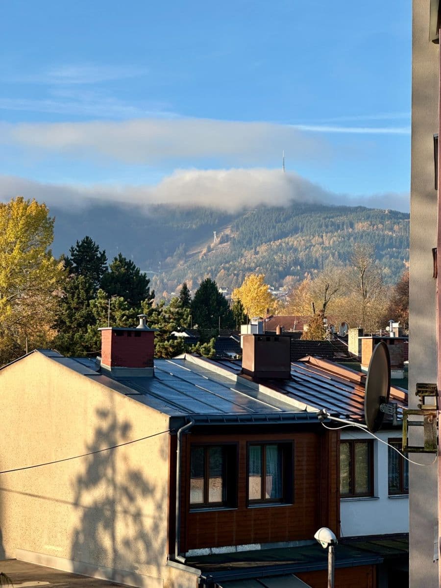 Pronájem bytu 2+1 70 m², Národní, Liberec, Liberecký kraj Pronájem bytu 2+1 70 m², Národní, Liberec, Liberecký kraj