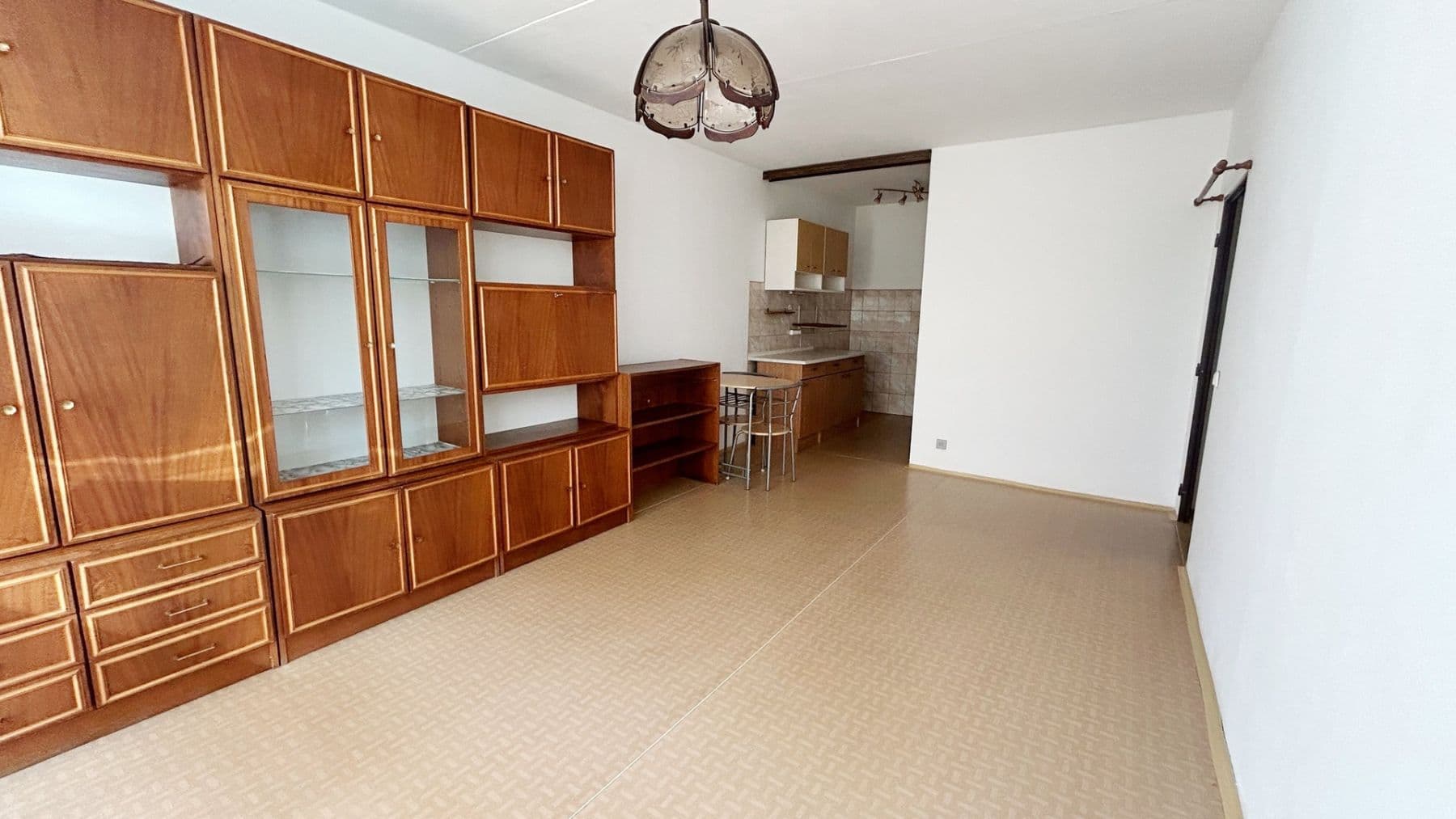 Pronájem bytu 2+kk 49 m², Poděbradova, Kladno, Středočeský kraj Pronájem bytu 2+kk 49 m², Poděbradova, Kladno, Středočeský kraj