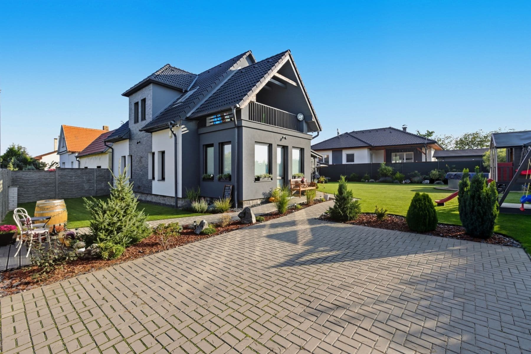 Prodej domu 160 m², pozemek 570 m², Jana Čermáka, Přišimasy, Středočeský kraj Prodej domu 160 m², pozemek 570 m², Jana Čermáka, Přišimasy, Středočeský kraj