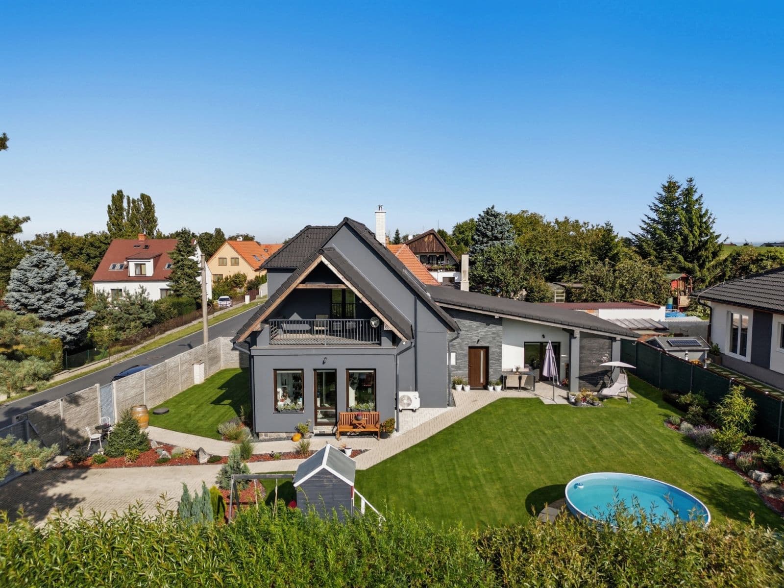 Prodej domu 160 m², pozemek 570 m², Jana Čermáka, Přišimasy, Středočeský kraj Prodej domu 160 m², pozemek 570 m², Jana Čermáka, Přišimasy, Středočeský kraj