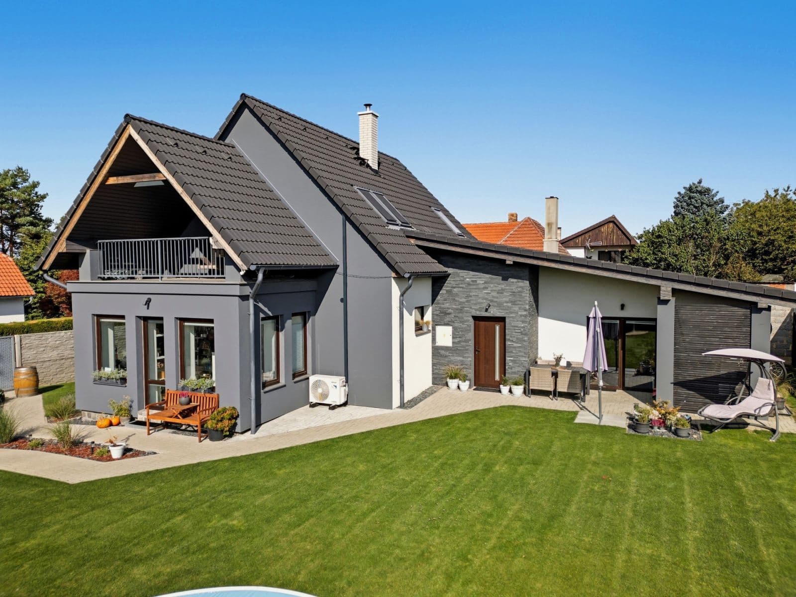 Prodej domu 160 m², pozemek 570 m², Jana Čermáka, Přišimasy, Středočeský kraj Prodej domu 160 m², pozemek 570 m², Jana Čermáka, Přišimasy, Středočeský kraj