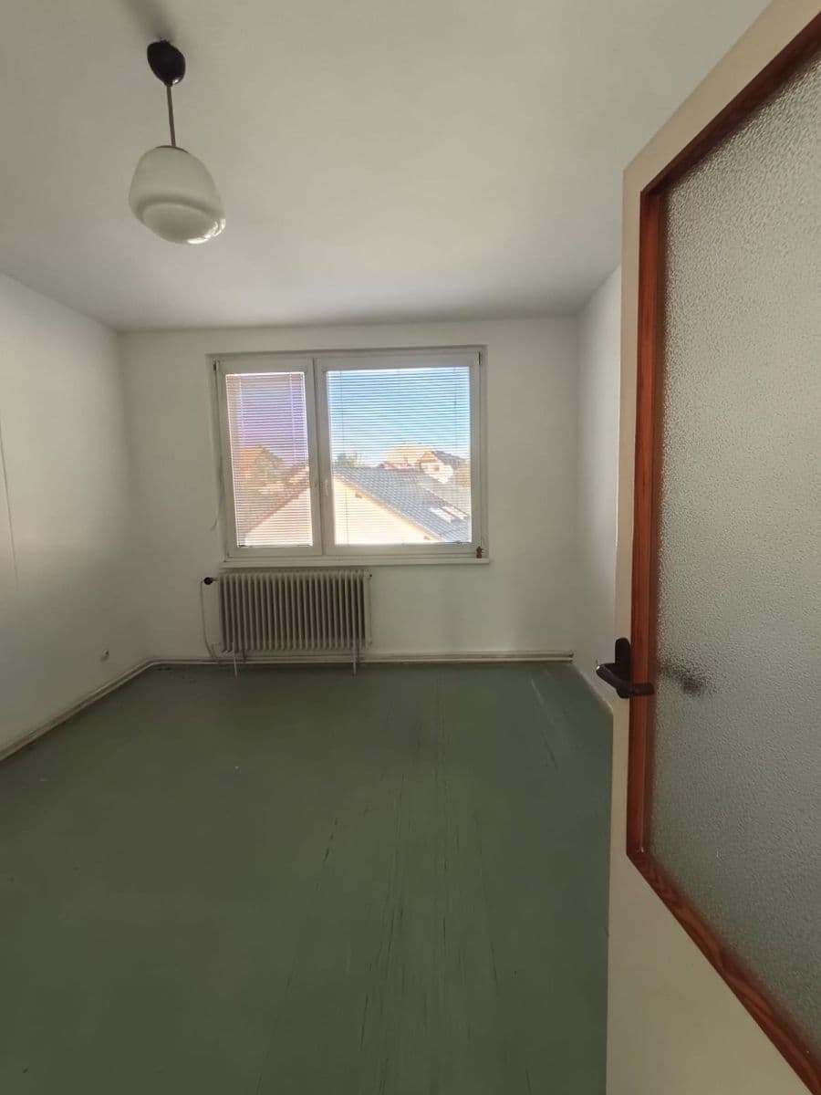 Prodej bytu 3+1 73 m², Štoky, Kraj Vysočina Prodej bytu 3+1 73 m², Štoky, Kraj Vysočina