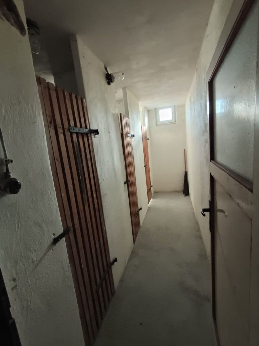 Prodej bytu 3+1 73 m², Štoky, Kraj Vysočina Prodej bytu 3+1 73 m², Štoky, Kraj Vysočina