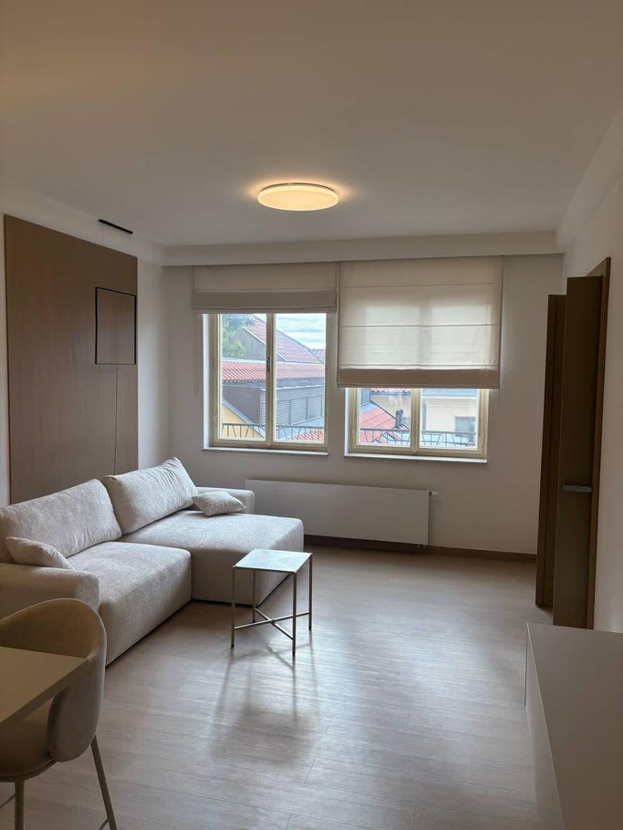 Pronájem bytu 52 m², Mostecka , Mala Strana, Praha, Praha Pronájem bytu 52 m², Mostecka , Mala Strana, Praha, Praha