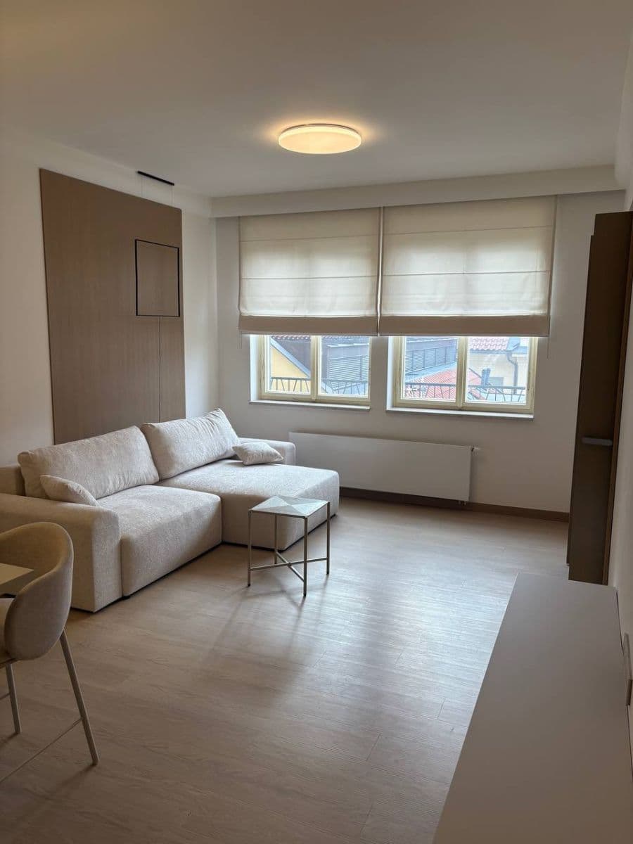 Pronájem bytu 52 m², Mostecka , Mala Strana, Praha, Praha Pronájem bytu 52 m², Mostecka , Mala Strana, Praha, Praha