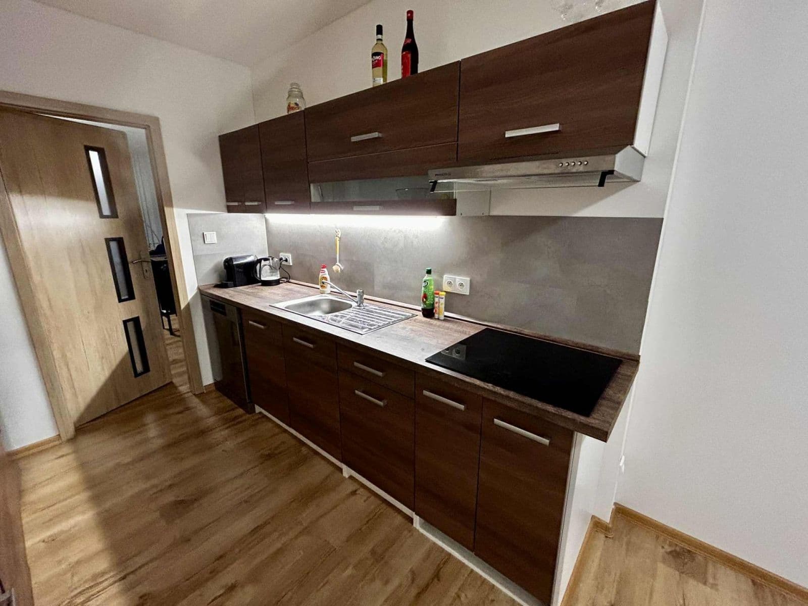 Pronájem bytu 2+1 59 m², Slovany, Mělník, Středočeský kraj Pronájem bytu 2+1 59 m², Slovany, Mělník, Středočeský kraj