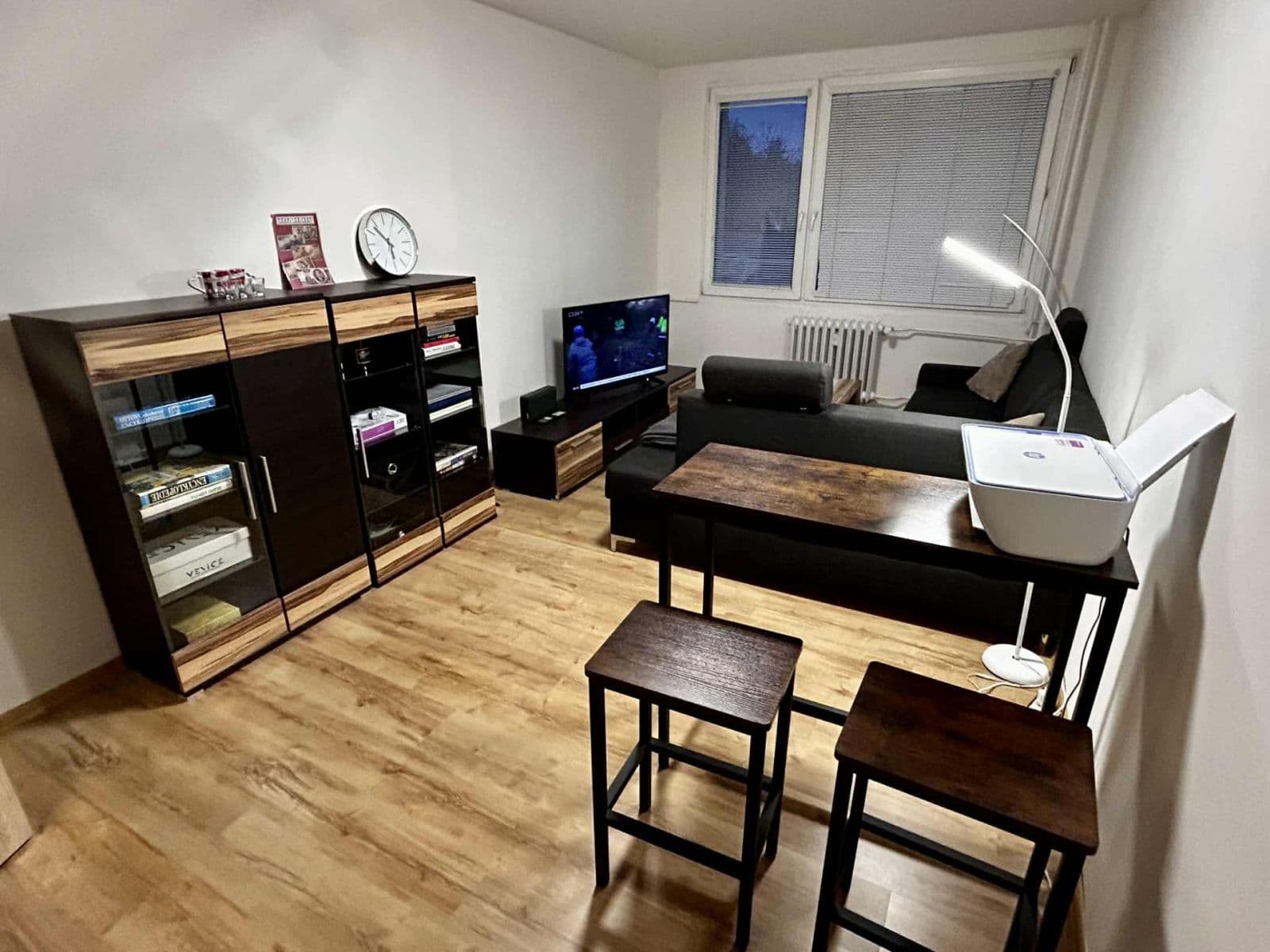 Pronájem bytu 2+1 59 m², Slovany, Mělník, Středočeský kraj Pronájem bytu 2+1 59 m², Slovany, Mělník, Středočeský kraj