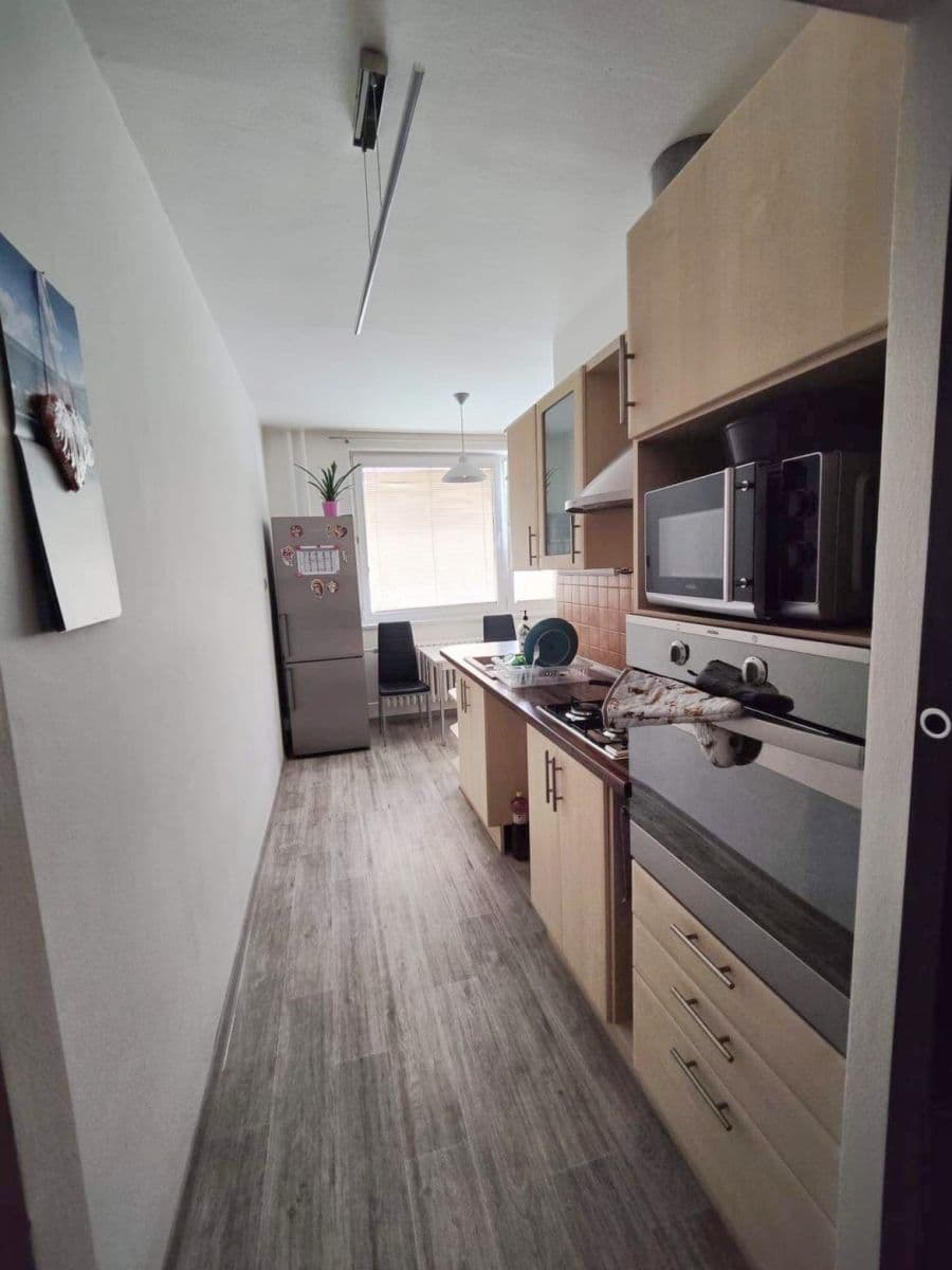 Pronájem bytu 3+1 66 m², Schweitzerova, Olomouc, Olomoucký kraj Pronájem bytu 3+1 66 m², Schweitzerova, Olomouc, Olomoucký kraj