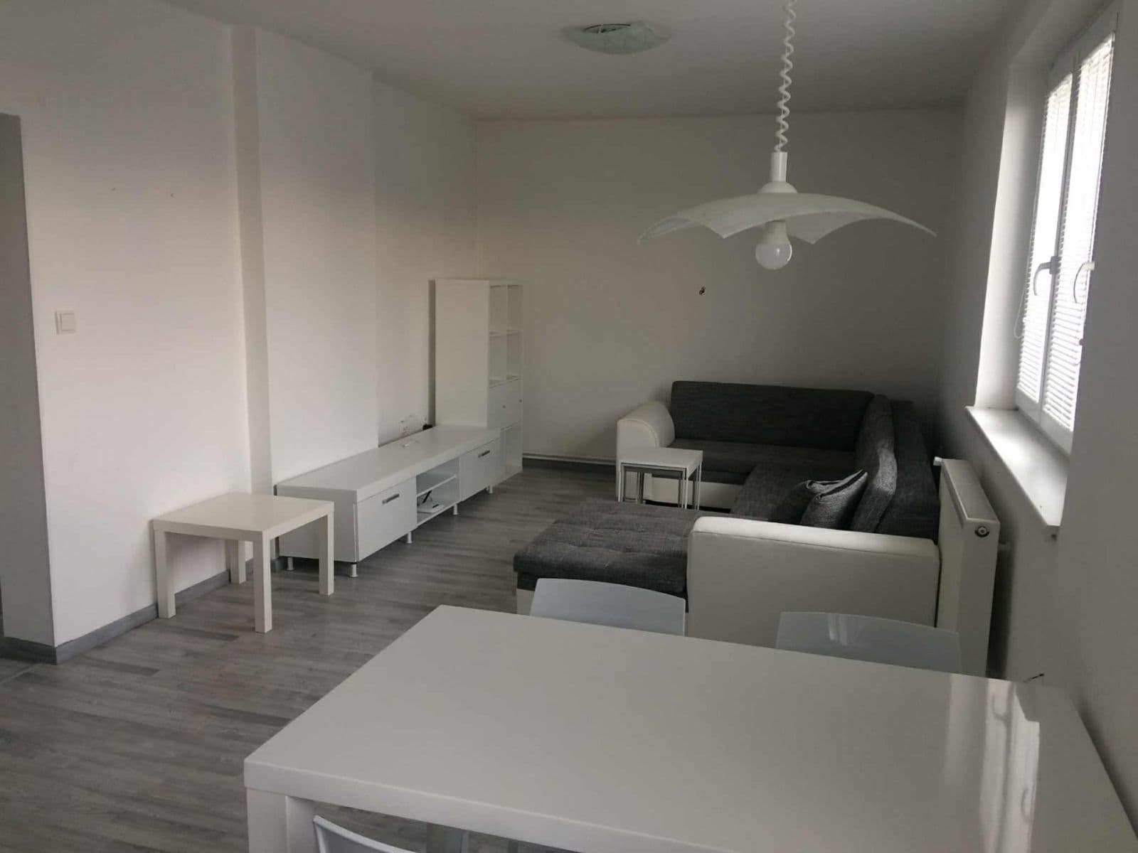 Pronájem bytu 3+kk 78 m², V Horkách, Pečky, Středočeský kraj Pronájem bytu 3+kk 78 m², V Horkách, Pečky, Středočeský kraj