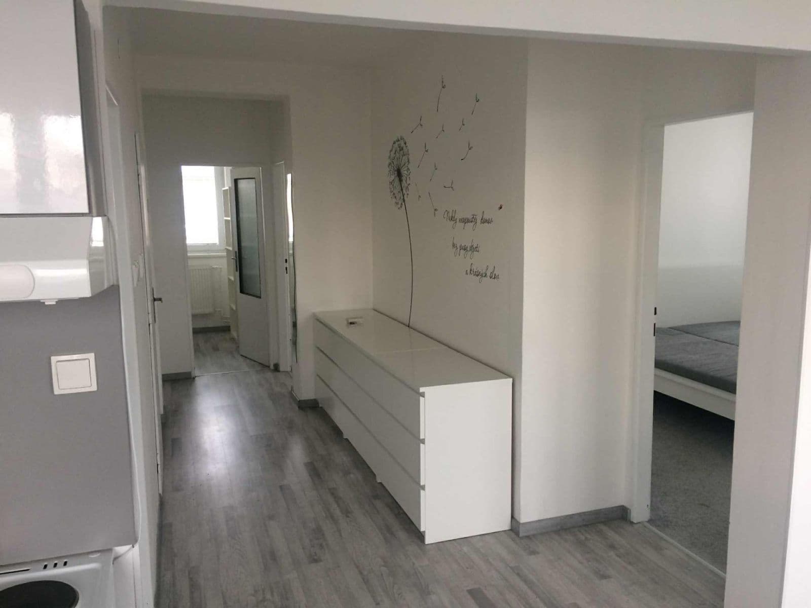 Pronájem bytu 3+kk 78 m², V Horkách, Pečky, Středočeský kraj Pronájem bytu 3+kk 78 m², V Horkách, Pečky, Středočeský kraj