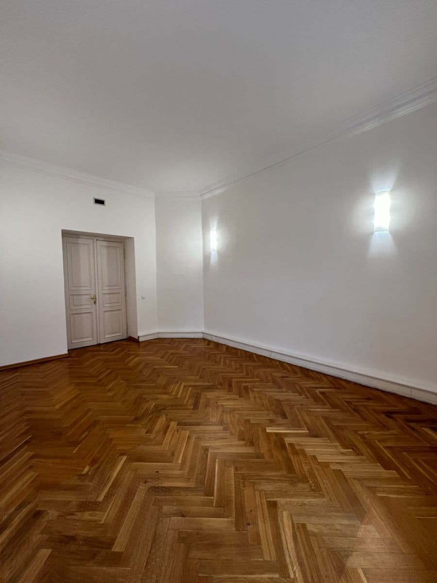 Pronájem kanceláře 23 m², Letenské náměstí, Praha, Praha Pronájem kanceláře 23 m², Letenské náměstí, Praha, Praha