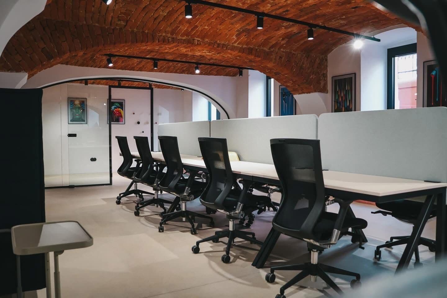 Pronájem kanceláře 100 m², Rooseveltova, Znojmo, Jihomoravský kraj Pronájem kanceláře 100 m², Rooseveltova, Znojmo, Jihomoravský kraj