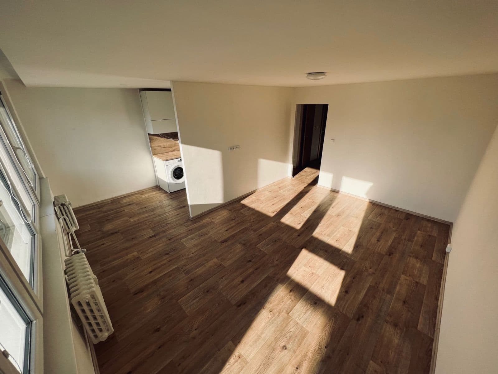 Prodej bytu 4+1 104 m², Smikova, Praha, Praha Prodej bytu 4+1 104 m², Smikova, Praha, Praha