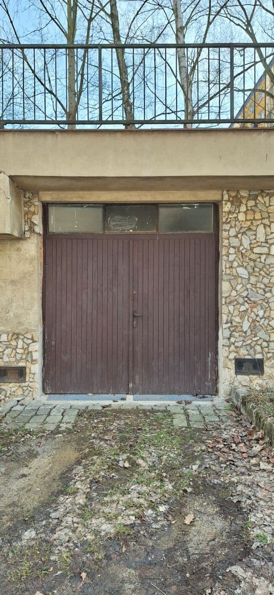 Pronájem garáže 16 m², Františkovská, Liberec, Liberecký kraj Pronájem garáže 16 m², Františkovská, Liberec, Liberecký kraj