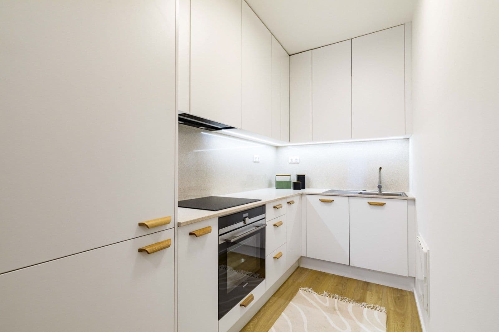 Pronájem bytu 2+1 35 m², U Pergamenky, Praha, Praha Pronájem bytu 2+1 35 m², U Pergamenky, Praha, Praha
