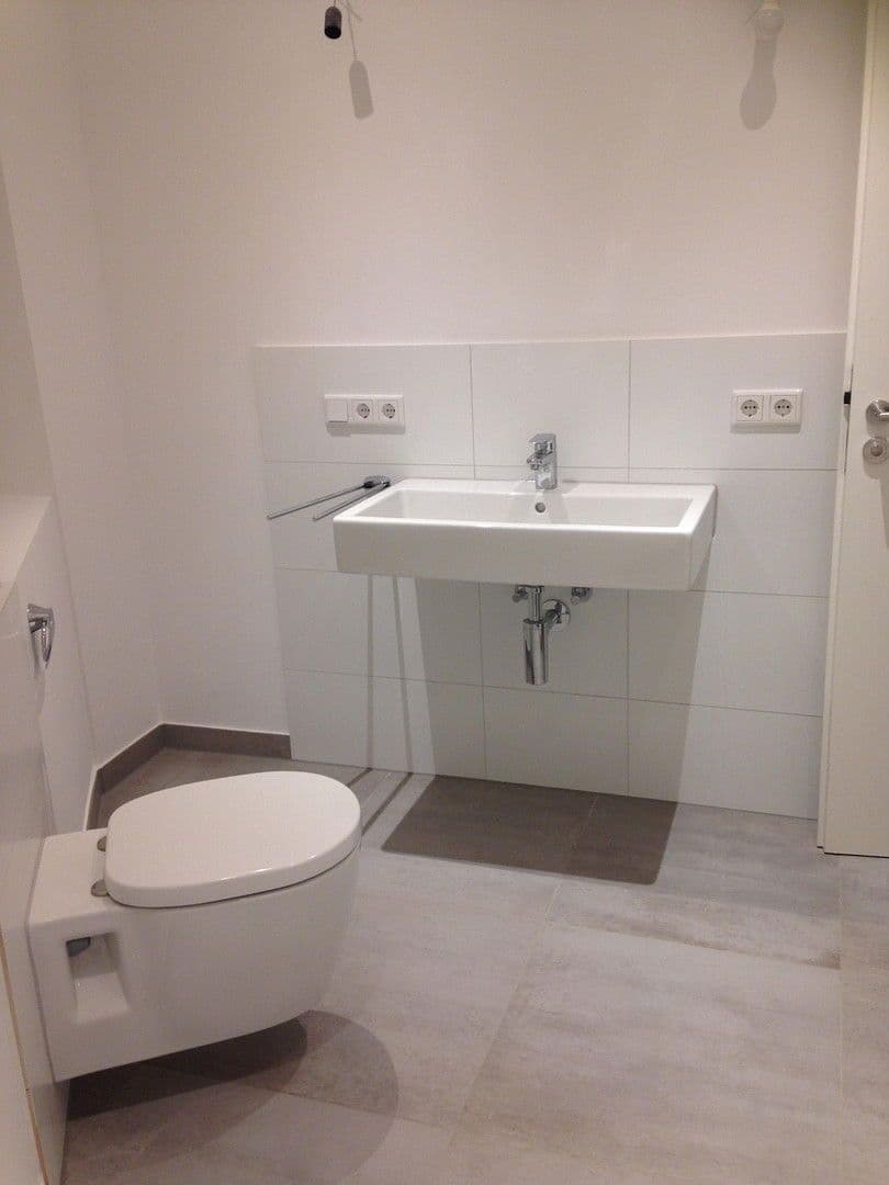 Pronájem bytu 4+1 100 m², Duisburg-Alt Hamborn, Severní Porýní-Vestfálsko Pronájem bytu 4+1 100 m², Duisburg-Alt Hamborn, Severní Porýní-Vestfálsko