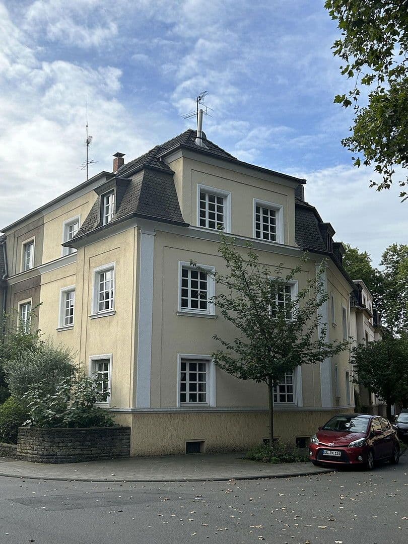 Pronájem bytu 4+1 100 m², Duisburg-Alt Hamborn, Severní Porýní-Vestfálsko Pronájem bytu 4+1 100 m², Duisburg-Alt Hamborn, Severní Porýní-Vestfálsko