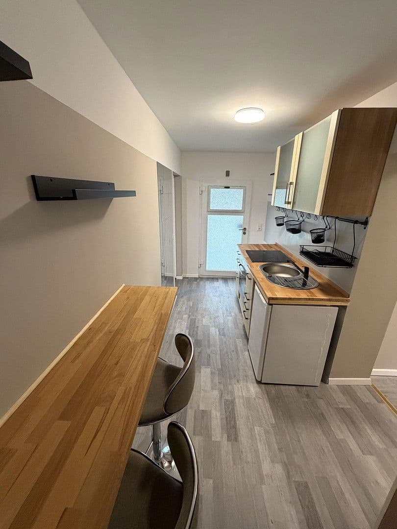 Pronájem bytu 4+1 12 m², Am Staudenwald 3, Kelsterbach, Hessen Pronájem bytu 4+1 12 m², Am Staudenwald 3, Kelsterbach, Hessen