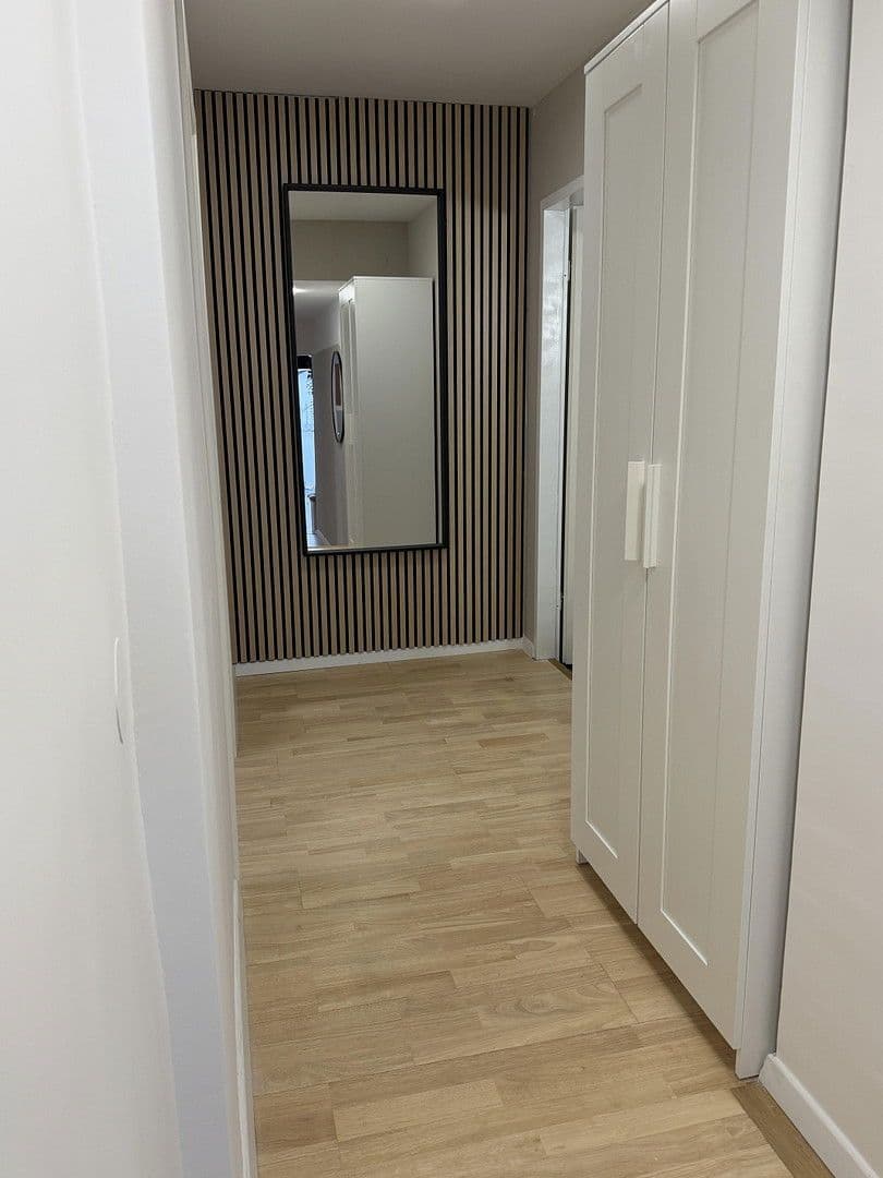 Pronájem bytu 4+1 12 m², Am Staudenwald 3, Kelsterbach, Hessen Pronájem bytu 4+1 12 m², Am Staudenwald 3, Kelsterbach, Hessen