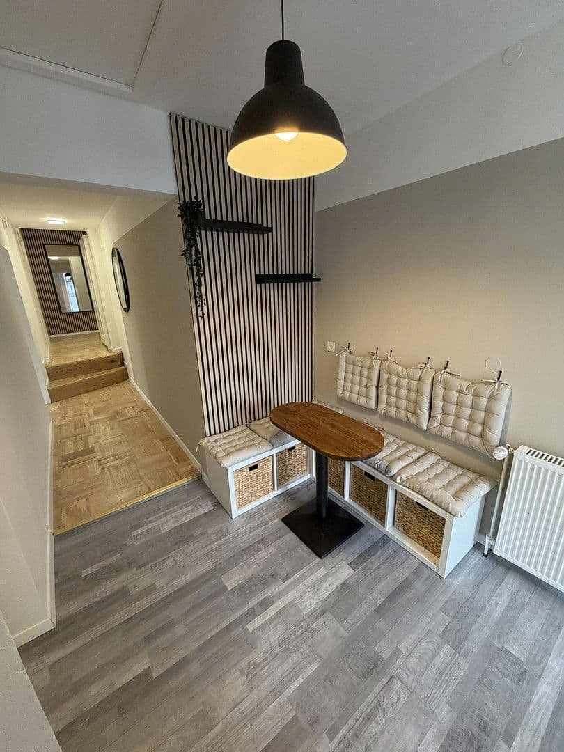 Pronájem bytu 4+1 12 m², Am Staudenwald 3, Kelsterbach, Hessen Pronájem bytu 4+1 12 m², Am Staudenwald 3, Kelsterbach, Hessen