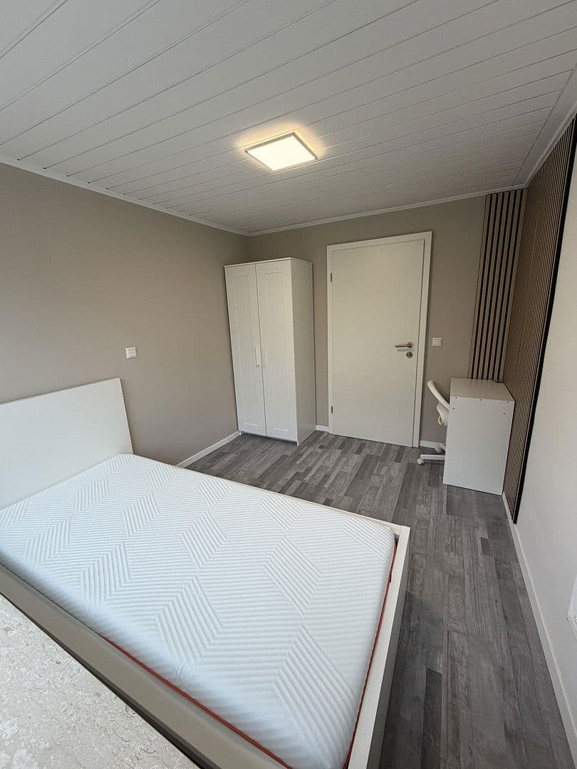 Pronájem bytu 4+1 12 m², Am Staudenwald 3, Kelsterbach, Hessen Pronájem bytu 4+1 12 m², Am Staudenwald 3, Kelsterbach, Hessen