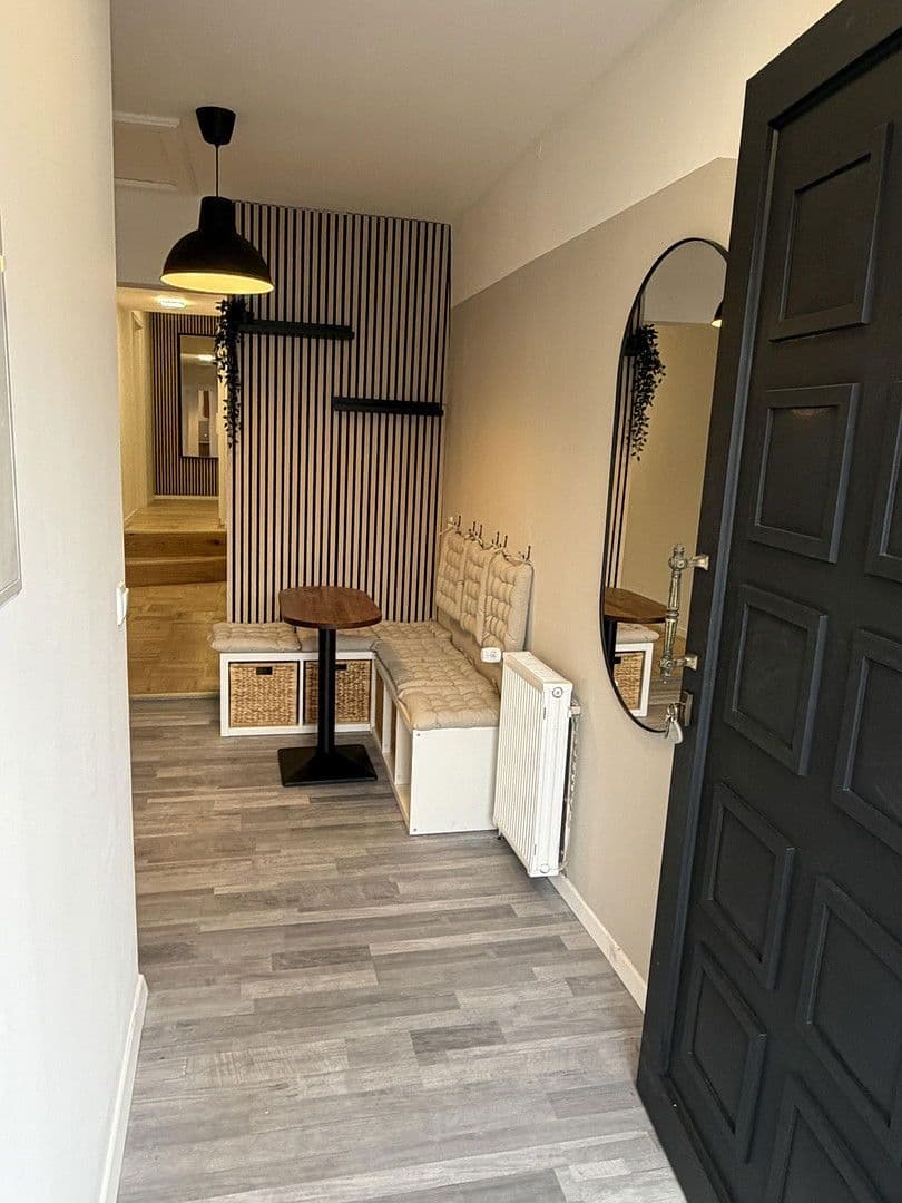 Pronájem bytu 4+1 12 m², Am Staudenwald 3, Kelsterbach, Hessen Pronájem bytu 4+1 12 m², Am Staudenwald 3, Kelsterbach, Hessen