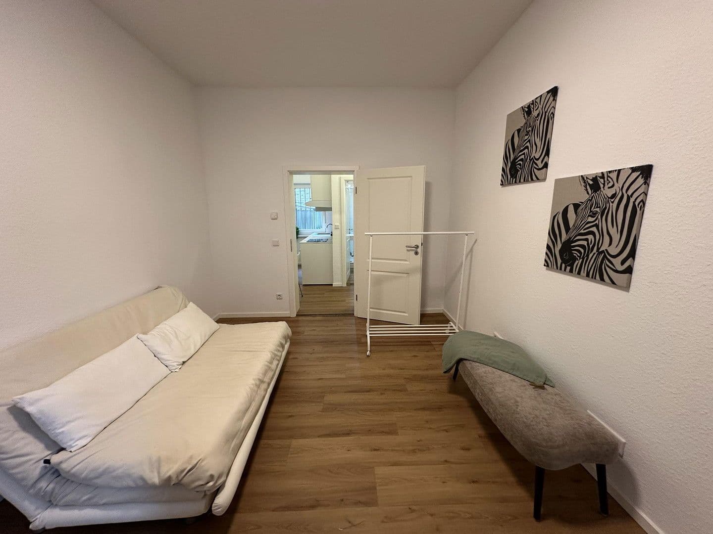 Pronájem bytu 1+1 29 m², Nürnberg, Bavorsko Pronájem bytu 1+1 29 m², Nürnberg, Bavorsko