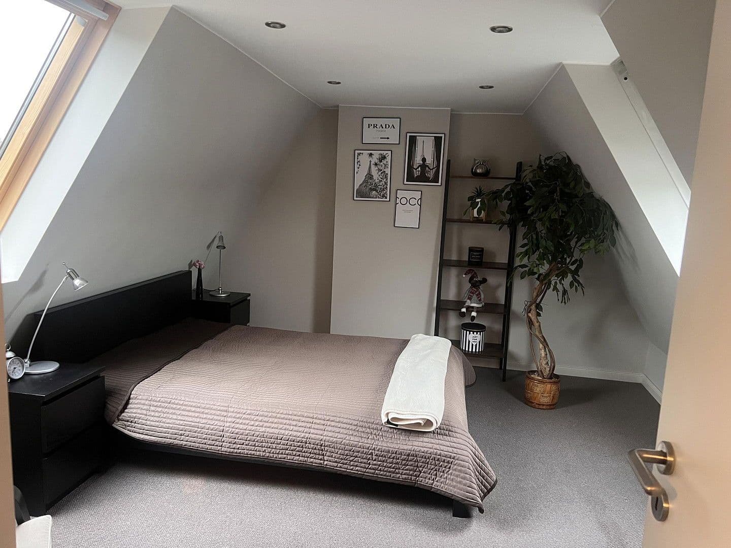 Prodej domu 94 m², pozemek 579 m², Hamburg, Hamburg Prodej domu 94 m², pozemek 579 m², Hamburg, Hamburg