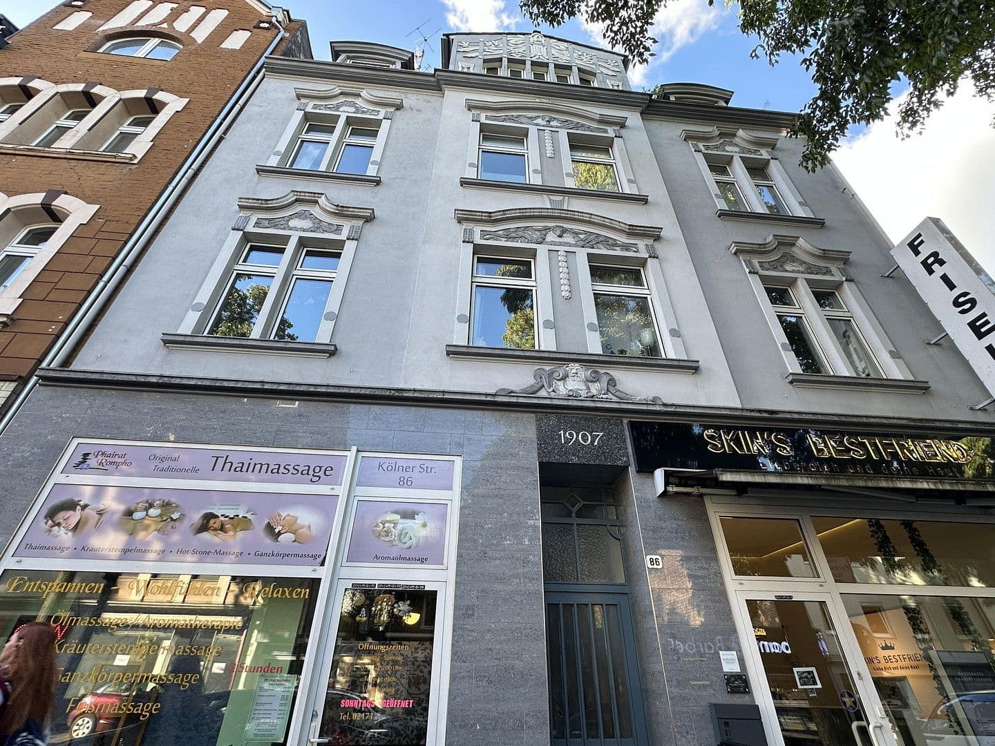 Pronájem bytu 3+1 113 m², Kölner Straße 86, Leverkusen, Severní Porýní-Vestfálsko Pronájem bytu 3+1 113 m², Kölner Straße 86, Leverkusen, Severní Porýní-Vestfálsko