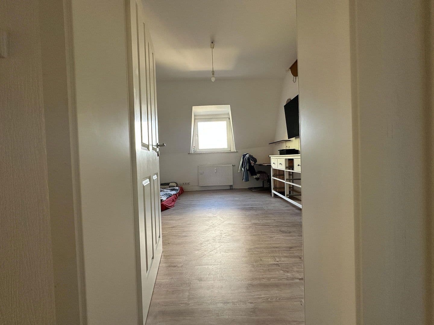 Pronájem bytu 3+1 113 m², Kölner Straße 86, Leverkusen, Severní Porýní-Vestfálsko Pronájem bytu 3+1 113 m², Kölner Straße 86, Leverkusen, Severní Porýní-Vestfálsko