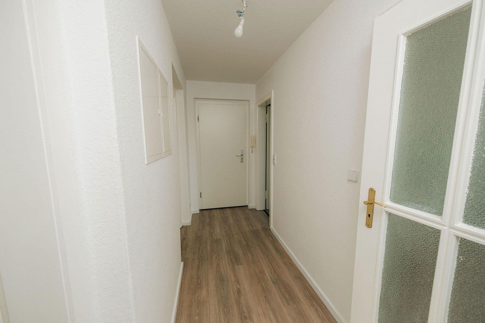 Pronájem bytu 3+1 60 m², Jesewitz, Sasko Pronájem bytu 3+1 60 m², Jesewitz, Sasko
