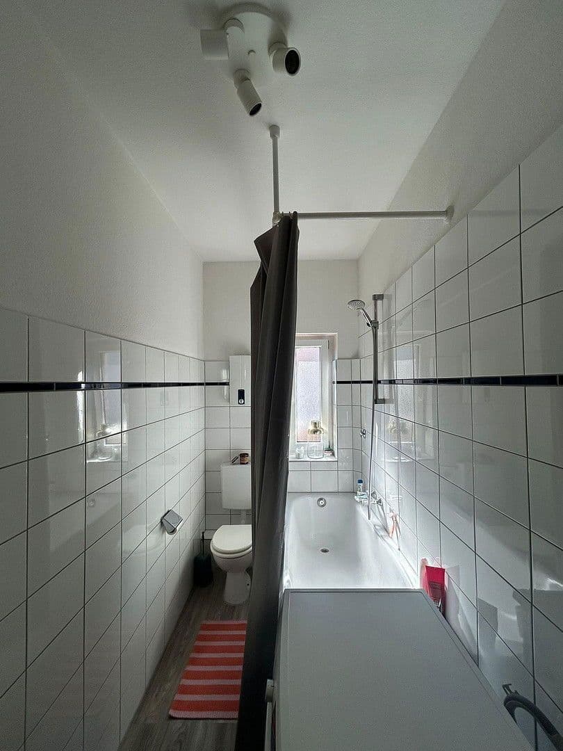 Prodej bytu 2+1 59 m², Gerresheimer Straße 127, Düsseldorf, Severní Porýní-Vestfálsko Prodej bytu 2+1 59 m², Gerresheimer Straße 127, Düsseldorf, Severní Porýní-Vestfálsko