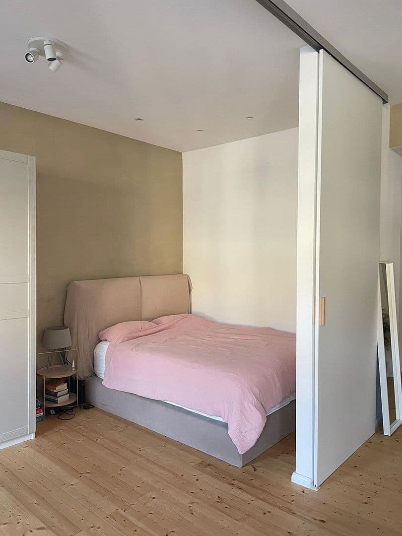 Prodej bytu 2+1 59 m², Gerresheimer Straße 127, Düsseldorf, Severní Porýní-Vestfálsko Prodej bytu 2+1 59 m², Gerresheimer Straße 127, Düsseldorf, Severní Porýní-Vestfálsko