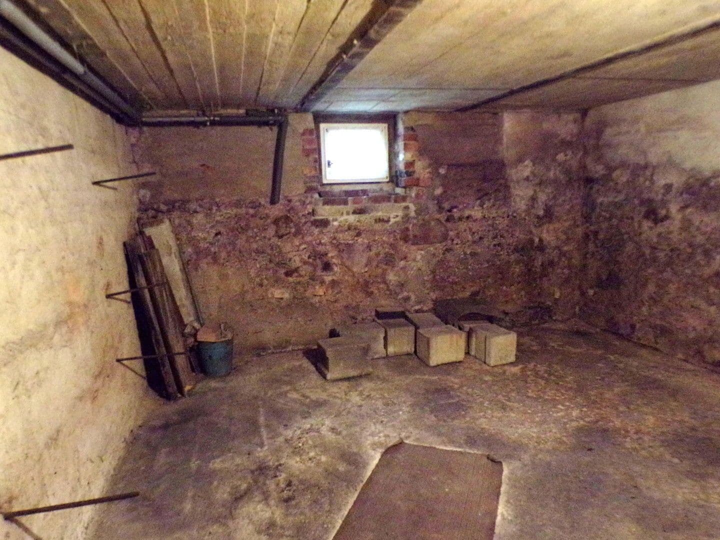 Prodej domu 113 m², pozemek 1.479 m², Plessa, Braniborsko Prodej domu 113 m², pozemek 1.479 m², Plessa, Braniborsko