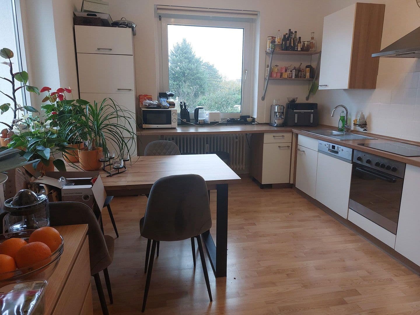 Pronájem bytu 3+1 75 m², Köln-Merheim, Severní Porýní-Vestfálsko Pronájem bytu 3+1 75 m², Köln-Merheim, Severní Porýní-Vestfálsko