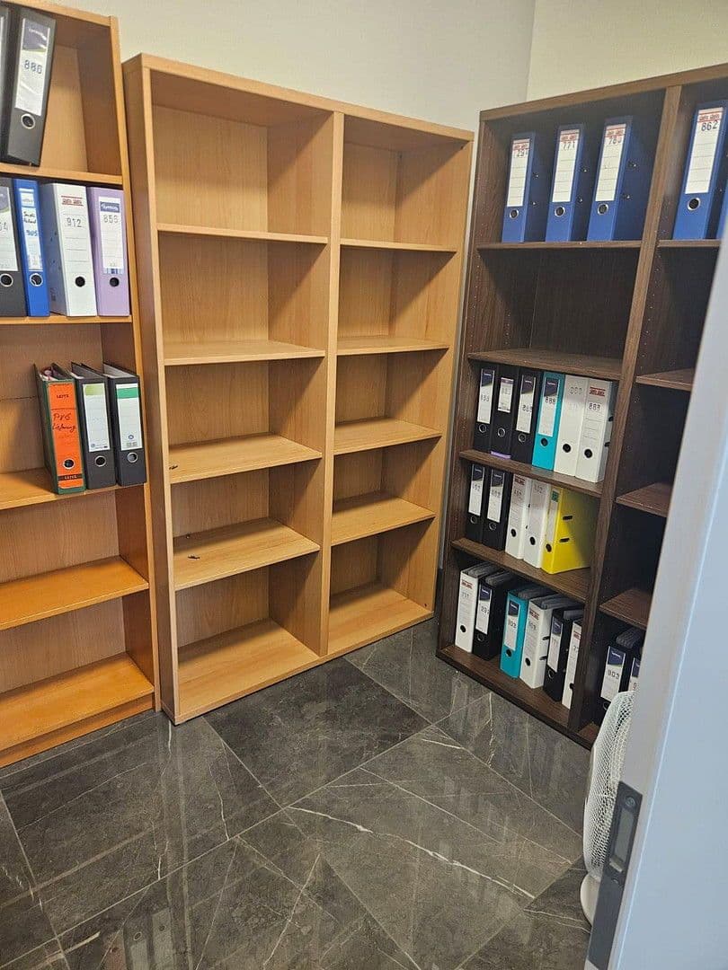 Pronájem kanceláře 115 m², Geleitstr., Offenbach, Hessen Pronájem kanceláře 115 m², Geleitstr., Offenbach, Hessen