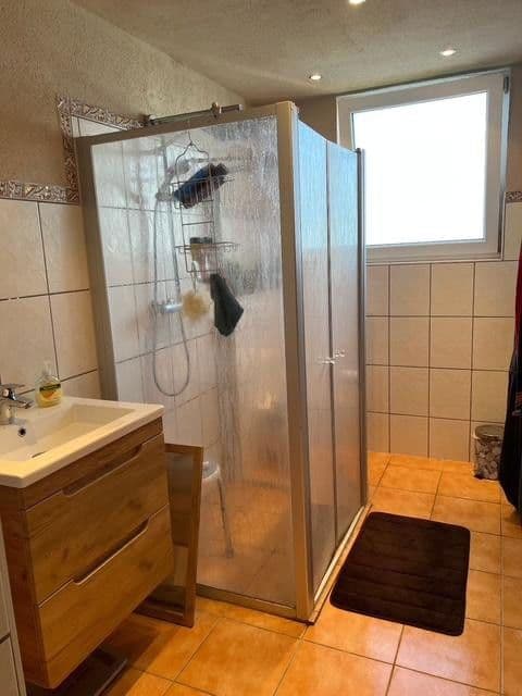 Pronájem bytu 5+1 174 m², Heinestraße 6, Hünfelden, Hessen Pronájem bytu 5+1 174 m², Heinestraße 6, Hünfelden, Hessen