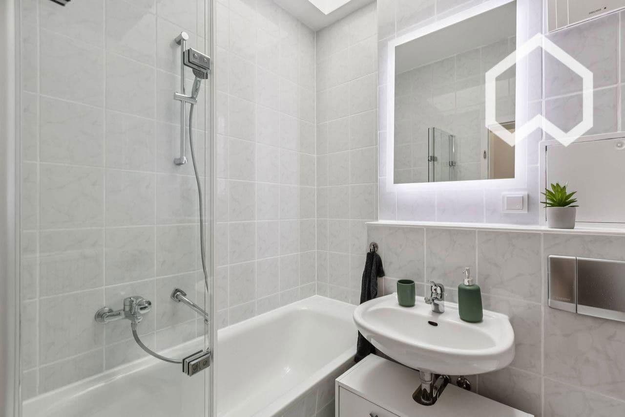 Pronájem bytu 1+kk 35 m², Otto-Schmiedt-Straße 10, Leipzig, Sasko Pronájem bytu 1+kk 35 m², Otto-Schmiedt-Straße 10, Leipzig, Sasko